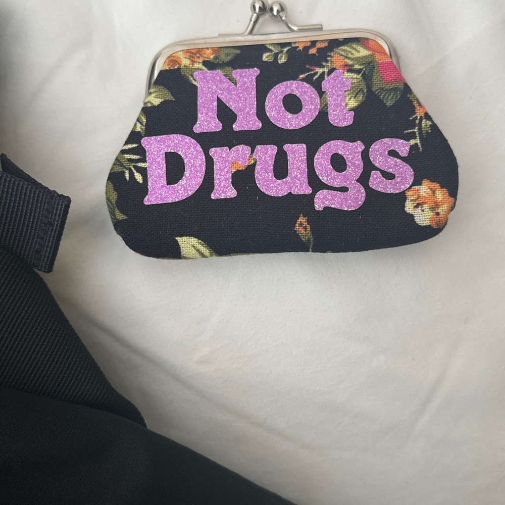 COPY - Handmade cheeky coin purse - Picture 3 of 3